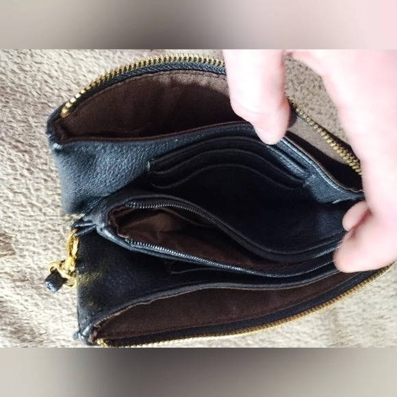 Kate Spade Black Wristlet - Picture 5 of 9